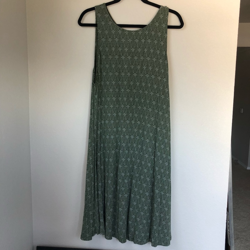 Old Navy Olive and White Tank Swing Dress